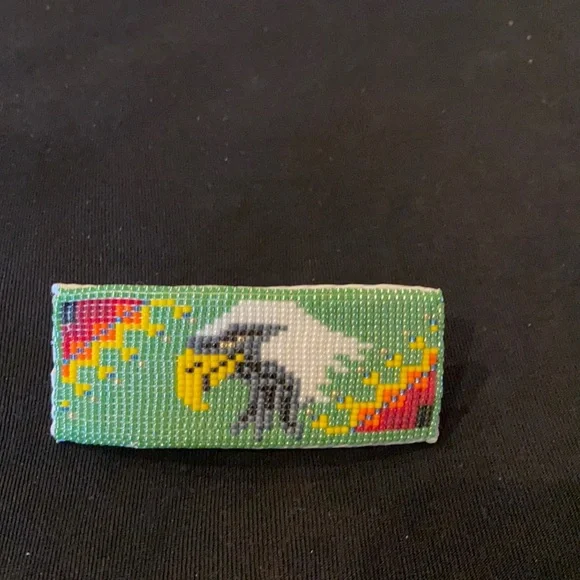Navajo Bald Eagle beaded barrette Hand Made Beaded Barrette, Beaded Hair Barrettes, Indigenous  main image 3